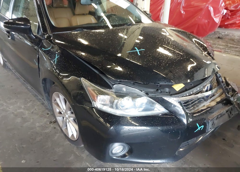 2013 LEXUS CT 200H VIN: JTHKD5BH4D2137786