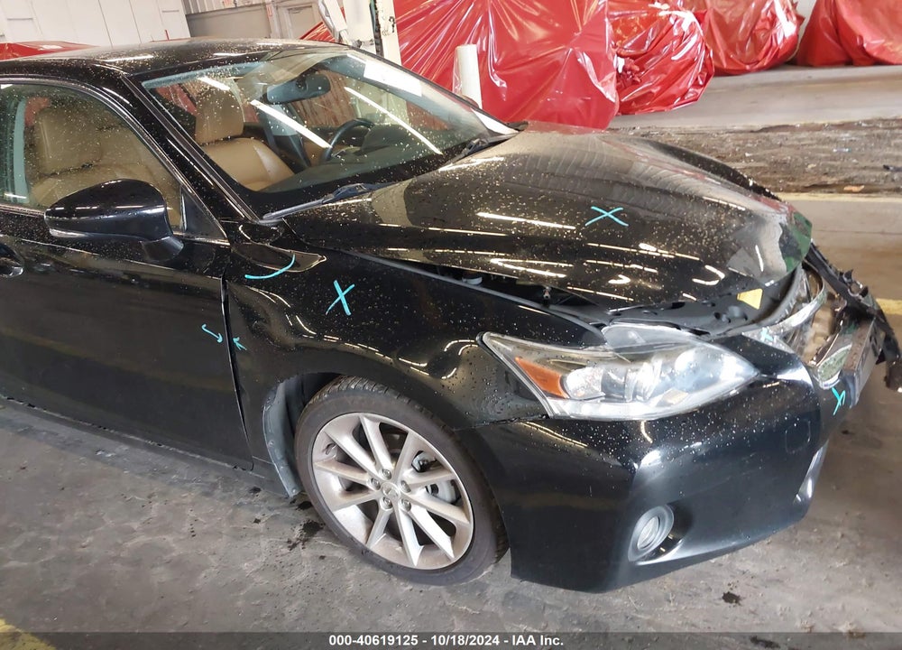 2013 LEXUS CT 200H VIN: JTHKD5BH4D2137786