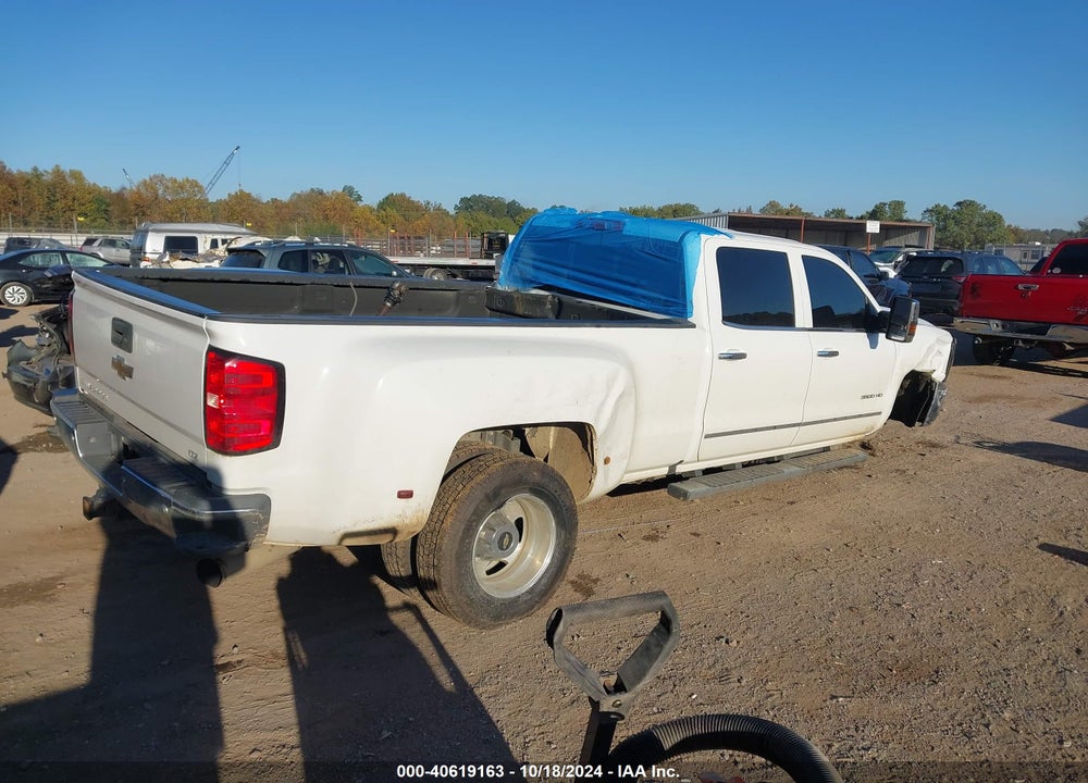2017 CHEVROLET SILVERADO 3500HD LTZ VIN: 1GC4K0CY7HF226171