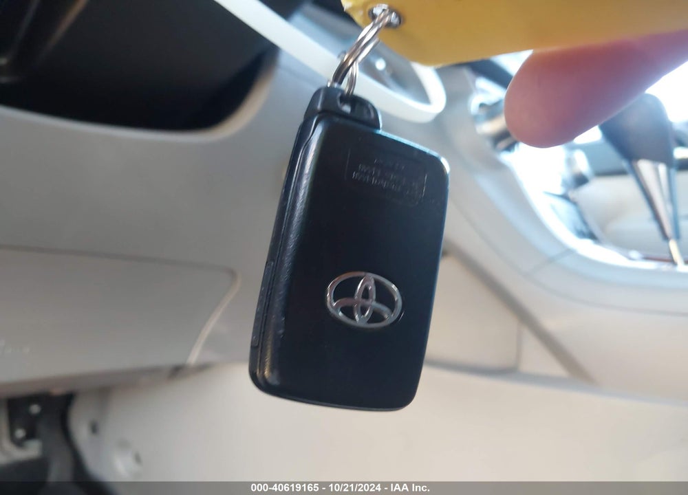 2012 TOYOTA HIGHLANDER HYBRID LIMITED V6 VIN: JTEDC3EH6C2008696
