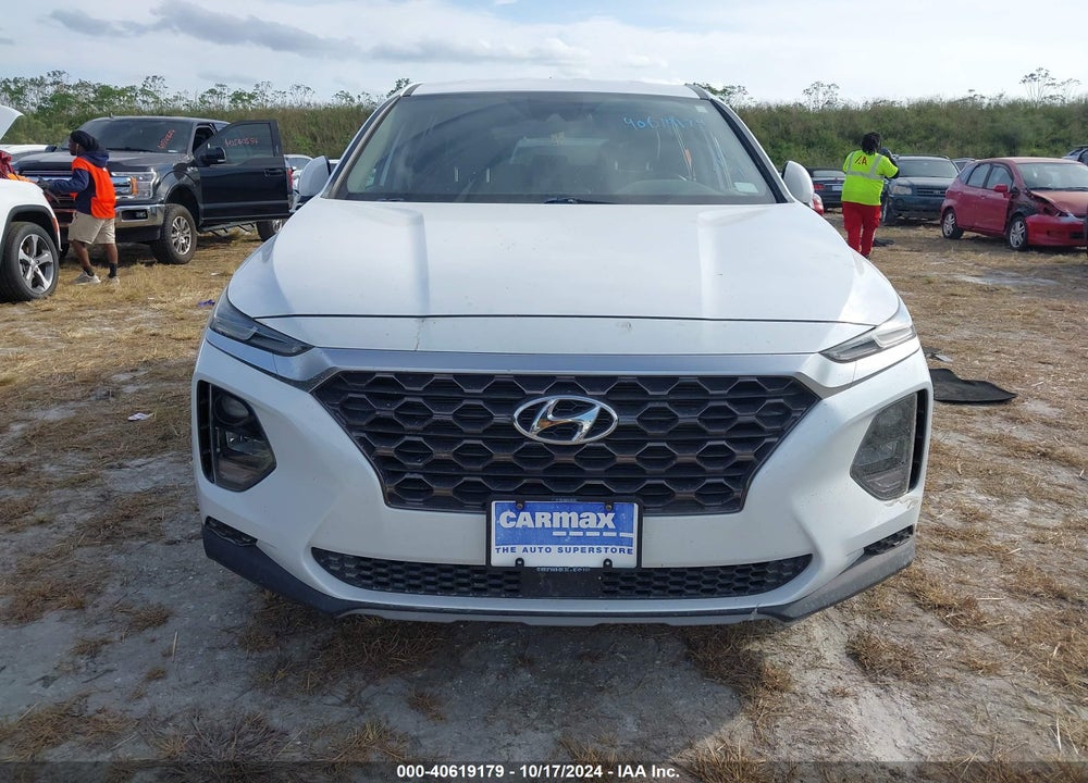 2019 HYUNDAI SANTA FE SE VIN: 5NMS23AD0KH077444