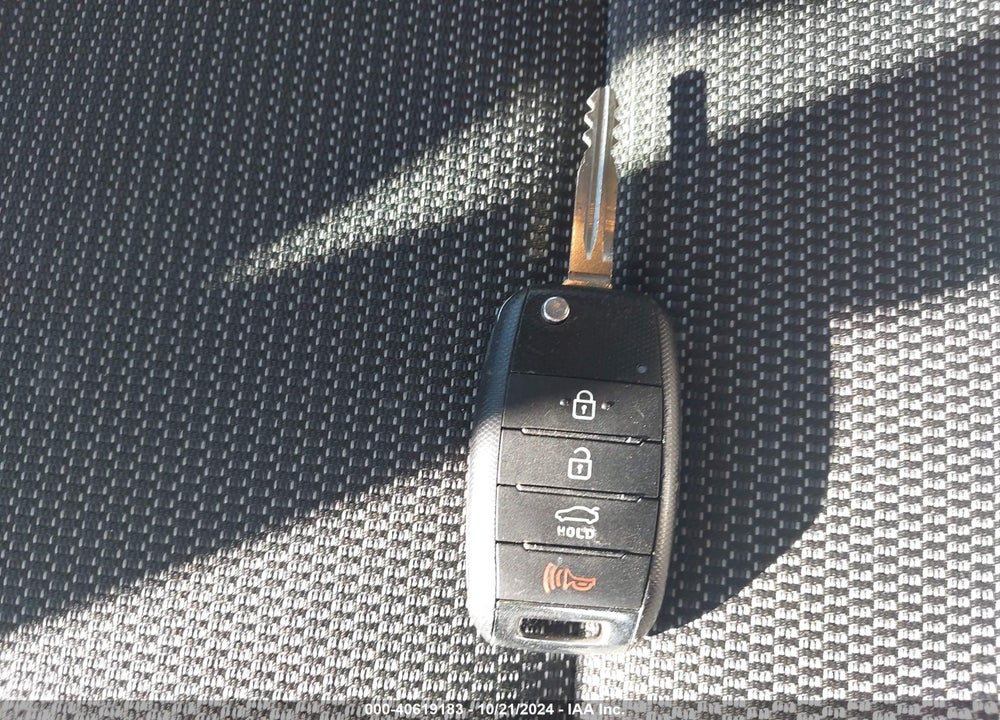 2018 KIA FORTE LX VIN: 3KPFK4A78JE280704