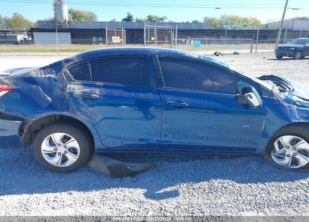 2015 HONDA CIVIC LX VIN: 2HGFB2F57FH559957