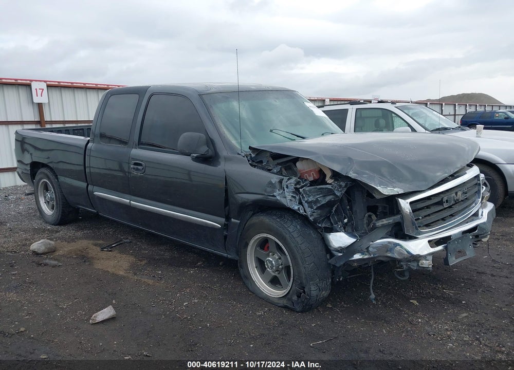 2003 GMC SIERRA 1500 SLE VIN: 2GTEC19T731380205