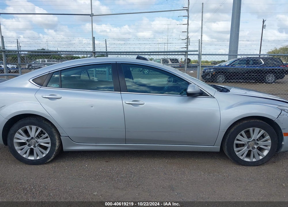 2010 MAZDA 6 I TOURING PLUS VIN: 1YVHZ8CHXA5M42484