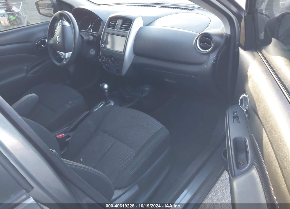 2019 NISSAN VERSA 1.6 SV VIN: 3N1CN7AP2KL839742