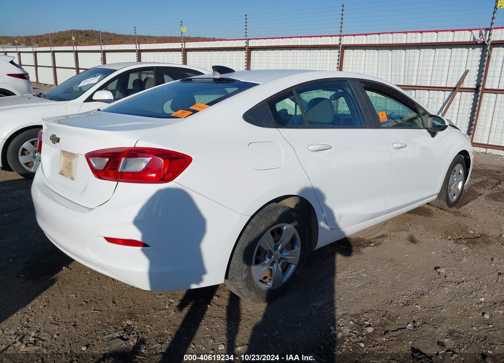 2016 CHEVROLET CRUZE LS AUTO VIN: 1G1BC5SM8G7241098