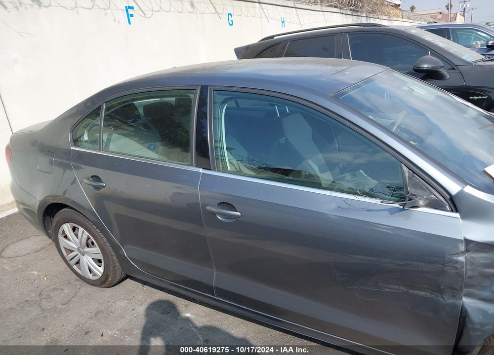 2017 VOLKSWAGEN JETTA 1.4T S VIN: 3VW2B7AJ4HM343421