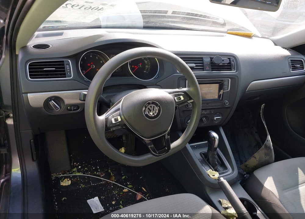 2017 VOLKSWAGEN JETTA 1.4T S VIN: 3VW2B7AJ4HM343421
