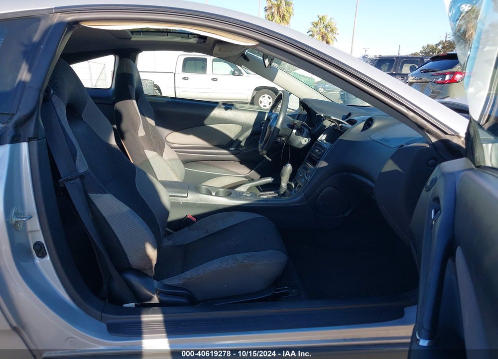 2004 TOYOTA CELICA GT VIN: JTDDR32T740171821