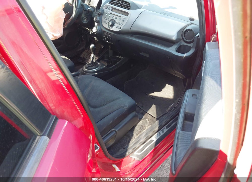 2009 HONDA FIT SPORT VIN: JHMGE87439S039155