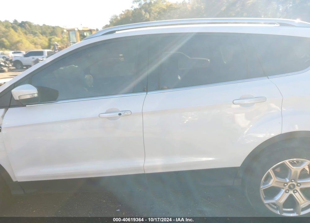2019 FORD ESCAPE TITANIUM VIN: 1FMCU0J92KUC20214