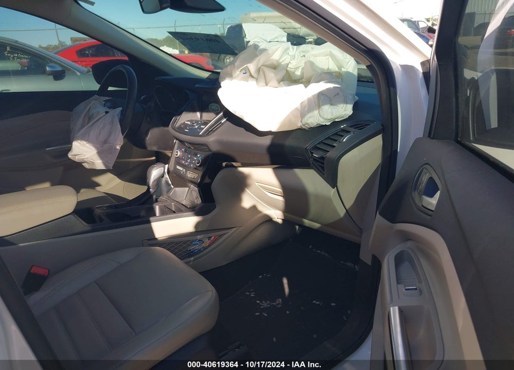 2019 FORD ESCAPE TITANIUM VIN: 1FMCU0J92KUC20214