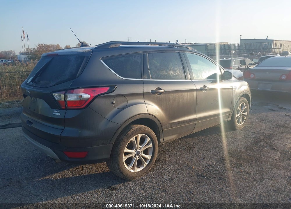2018 FORD ESCAPE SEL VIN: 1FMCU0HD2JUC47342