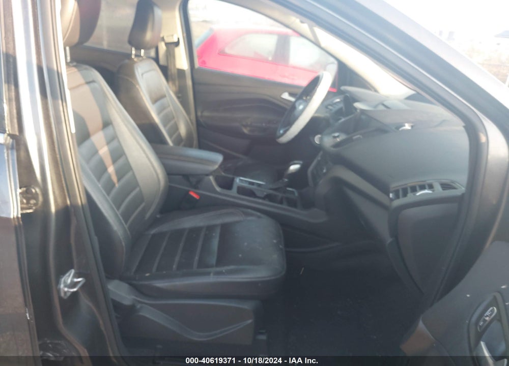 2018 FORD ESCAPE SEL VIN: 1FMCU0HD2JUC47342