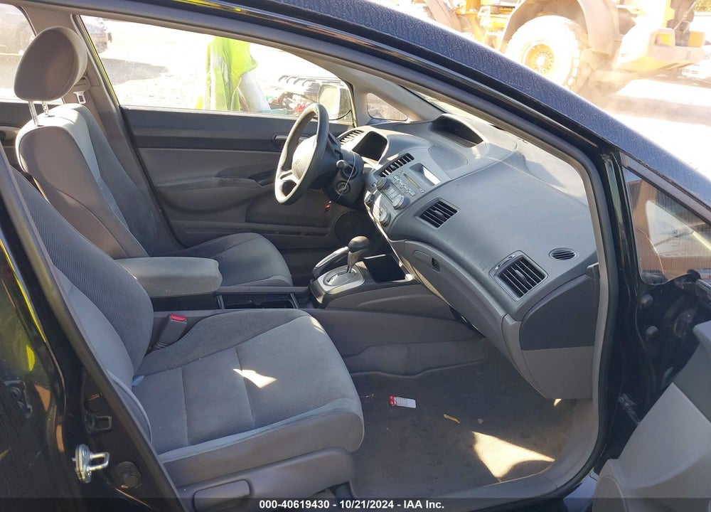 2011 HONDA CIVIC LX VIN: 19XFA1F52BE049632