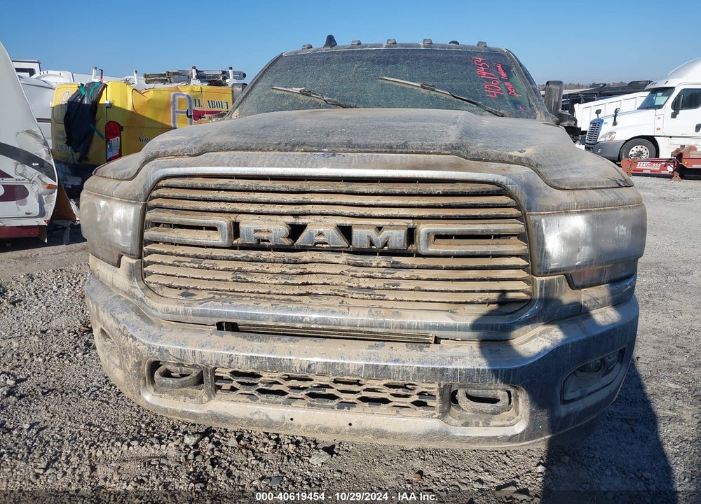 2019 RAM 3500 BIG HORN  4X4 8' BOX VIN: 3C63RRHL4KG702656