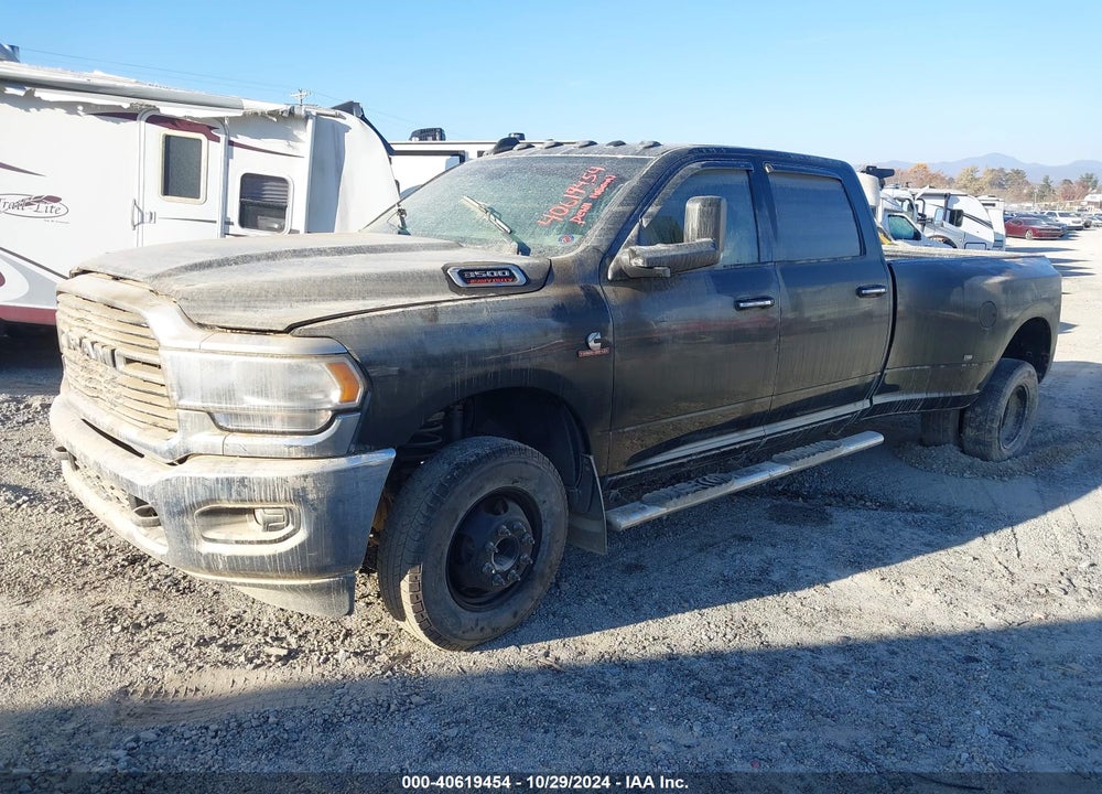 2019 RAM 3500 BIG HORN  4X4 8' BOX VIN: 3C63RRHL4KG702656