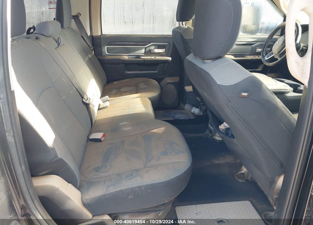 2019 RAM 3500 BIG HORN  4X4 8' BOX VIN: 3C63RRHL4KG702656