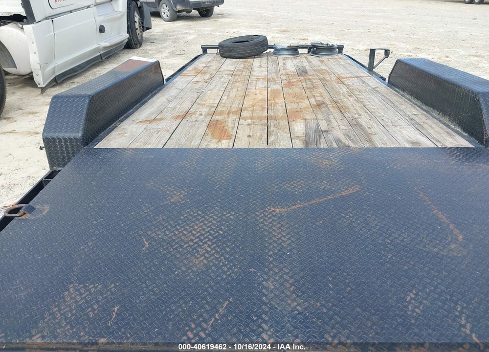 2017 MAXXIM INDUSTRIES CAR TRAILER VIN: 5R8C51824HM049967