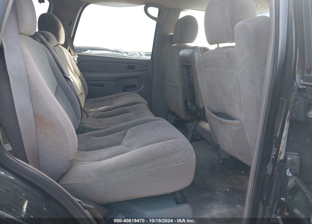 2004 CHEVROLET TAHOE LS VIN: 1GNEC13Z24J304306