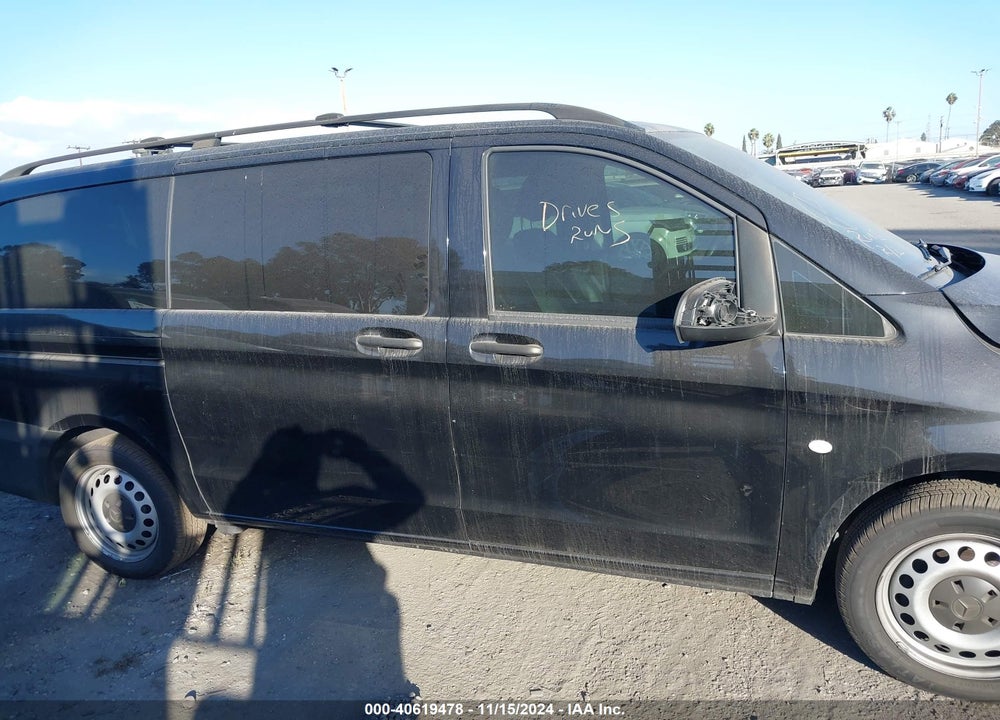 2019 MERCEDES-BENZ METRIS VIN: WD4PG2EE6K3505493
