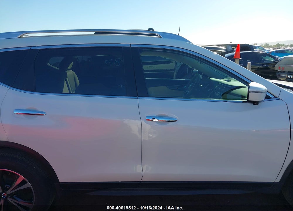 2020 NISSAN ROGUE SV FWD VIN: JN8AT2MT9LW032074