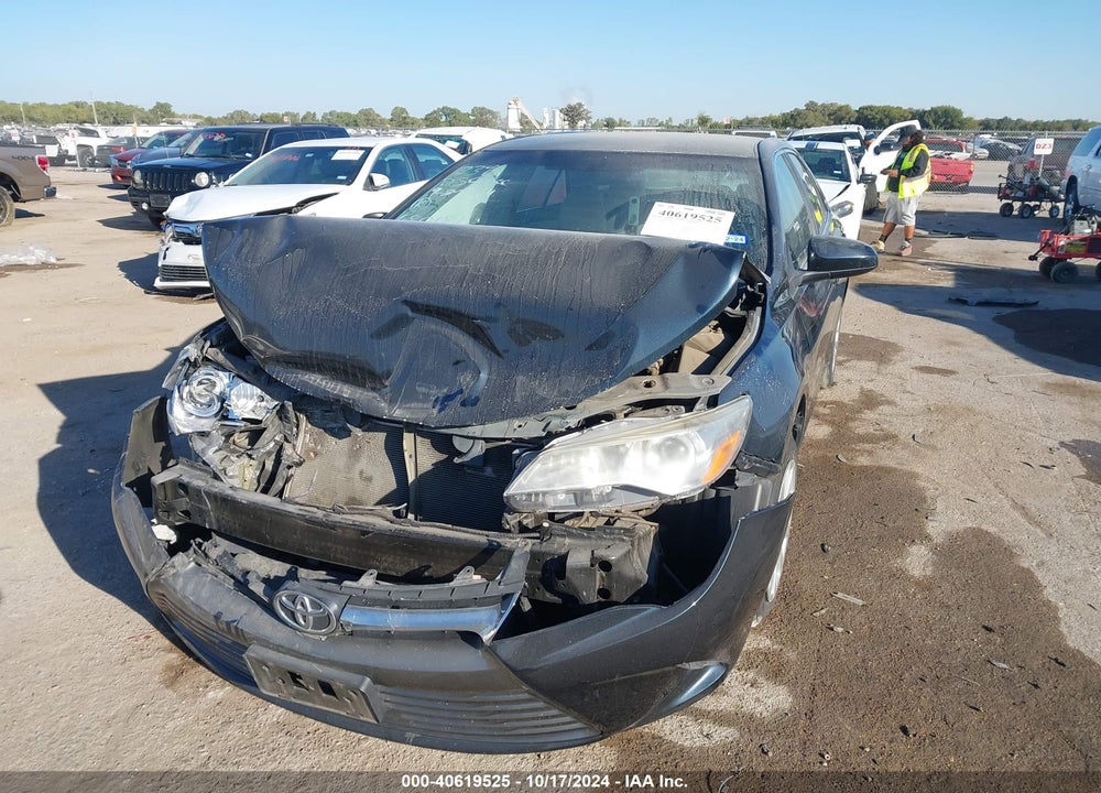 2017 TOYOTA CAMRY LE VIN: 4T1BF1FK8HU377679