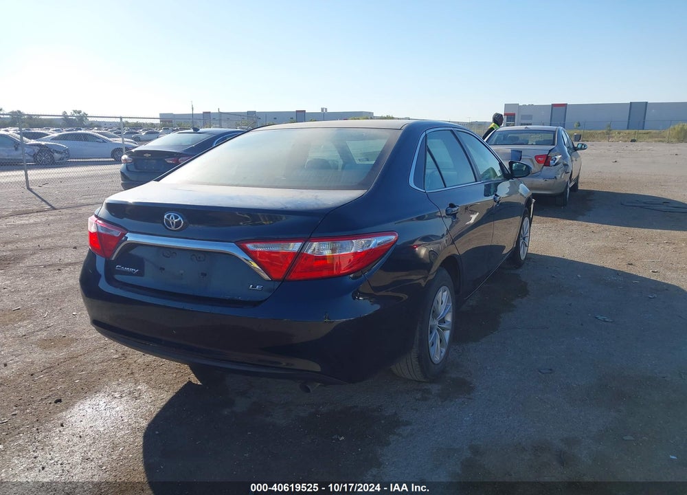 2017 TOYOTA CAMRY LE VIN: 4T1BF1FK8HU377679