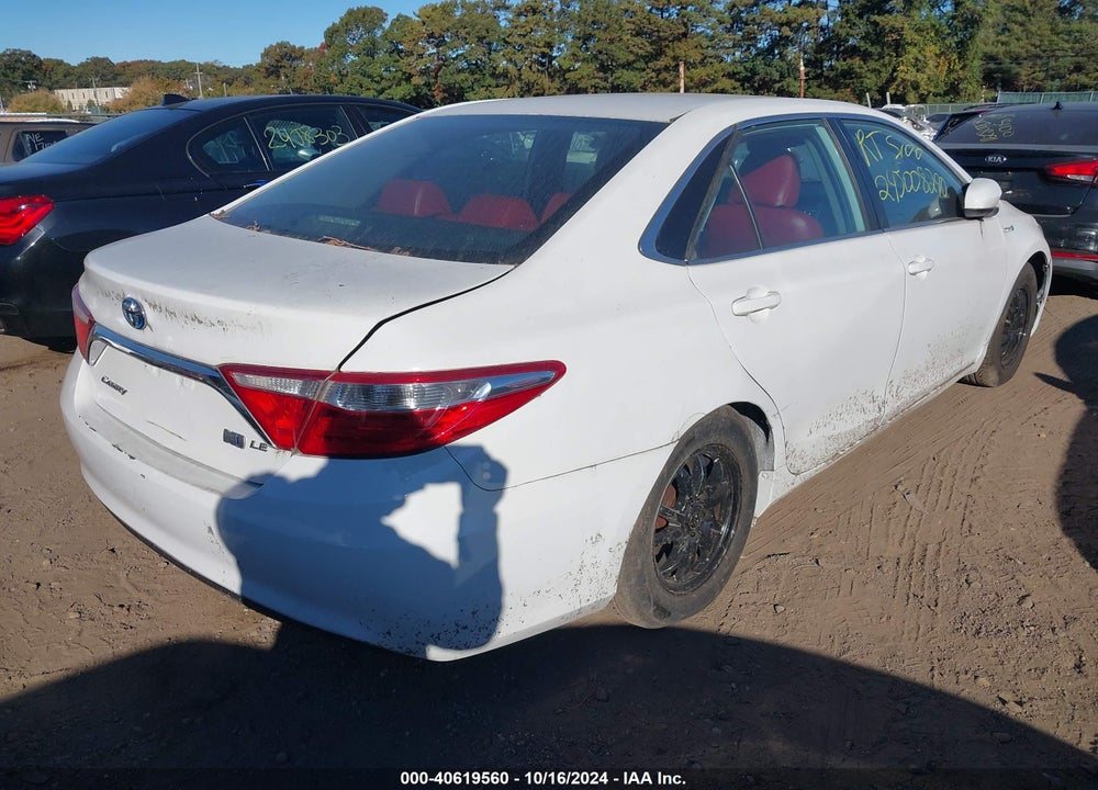 2015 TOYOTA CAMRY HYBRID LE VIN: 4T1BD1FK7FU159428