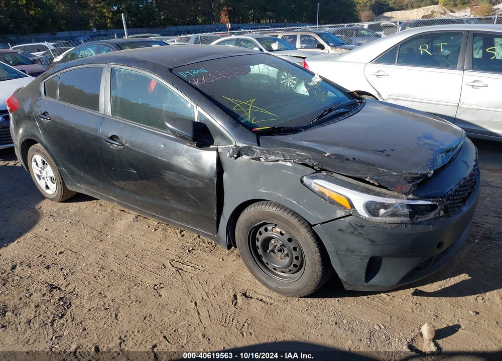 2017 KIA FORTE LX VIN: 3KPFK4A72HE114205