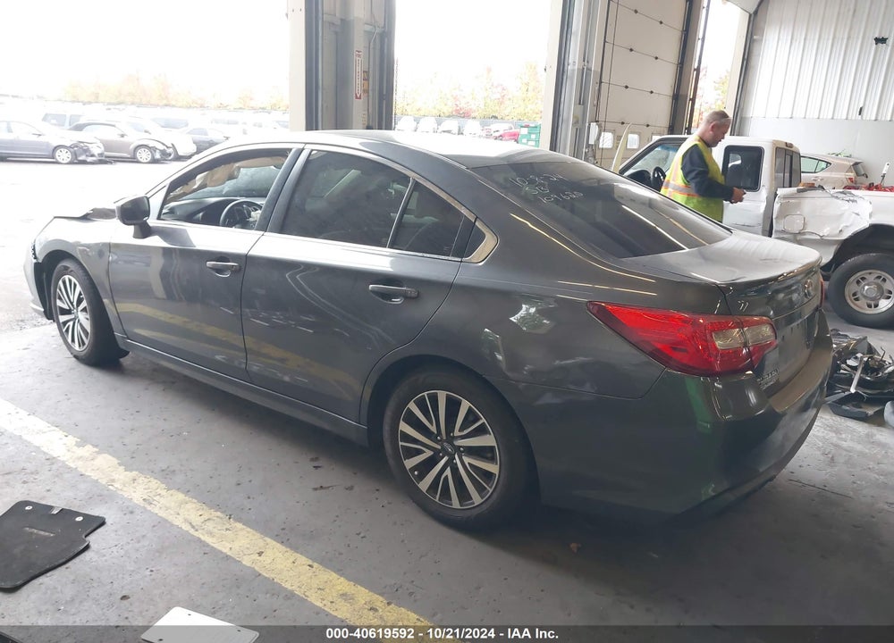 2018 SUBARU LEGACY 2.5I VIN: 4S3BNAB6XJ3008396