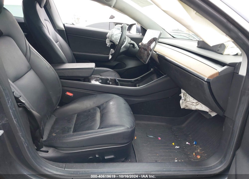 2020 TESLA MODEL 3 STANDARD RANGE PLUS REAR-WHEEL DRIVE/STANDARD RANGE REAR-WHEEL DRIVE VIN: 5YJ3E1EA3LF630560