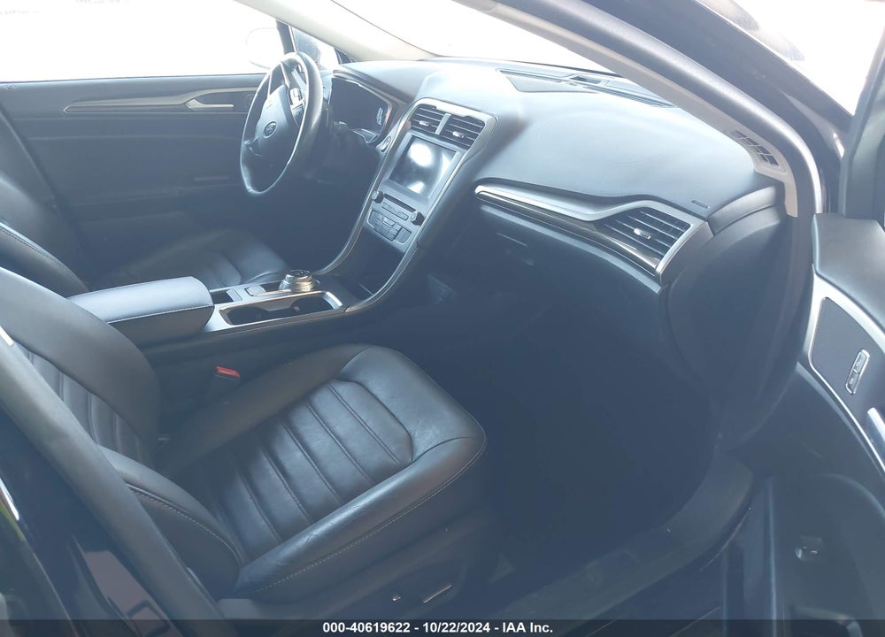 2017 FORD FUSION SE VIN: 3FA6P0H98HR321620