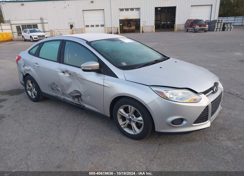 2014 FORD FOCUS SE VIN: 1FADP3F25EL419447