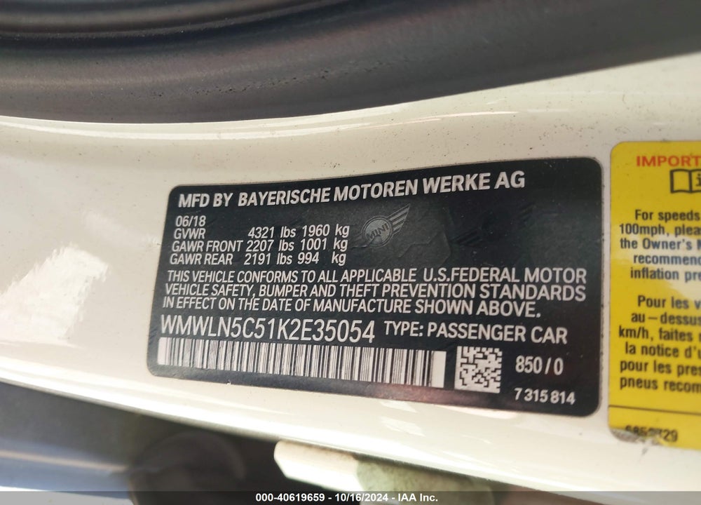 2019 MINI CLUBMAN COOPER VIN: WMWLN5C51K2E35054