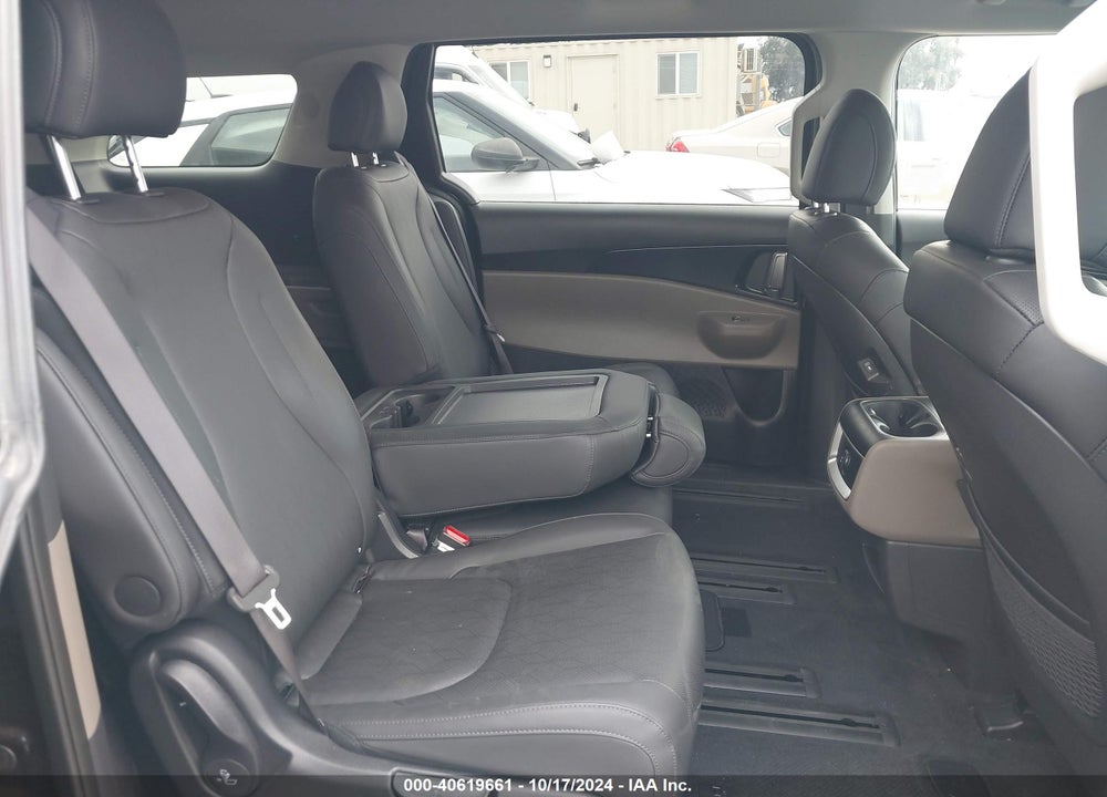 2025 KIA CARNIVAL MPV LXS VIN: KNDNB5K39S6453960