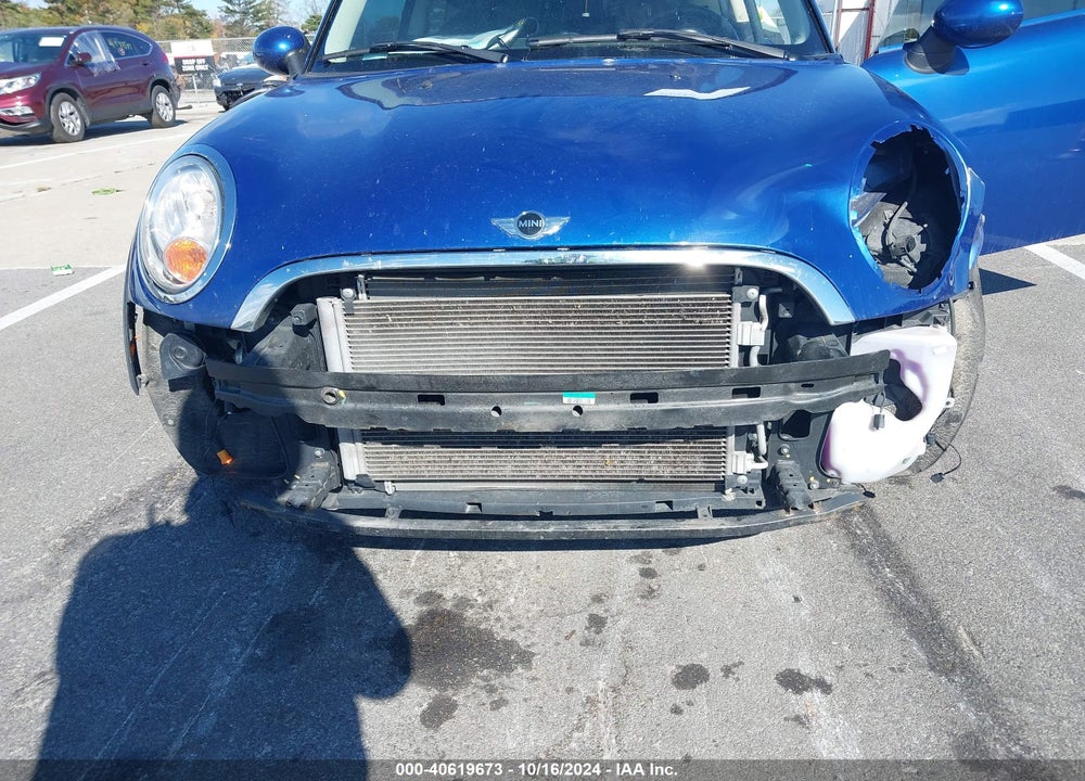 2013 MINI HARDTOP COOPER VIN: WMWSU3C56DT681756