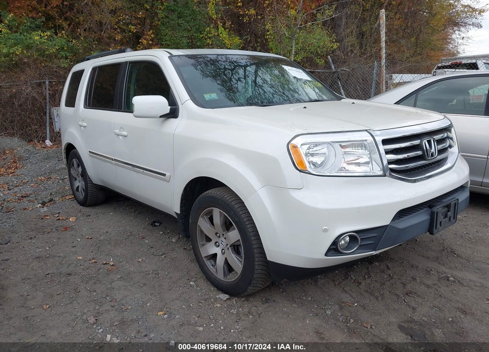 2015 HONDA PILOT TOURING VIN: 5FNYF4H99FB049526
