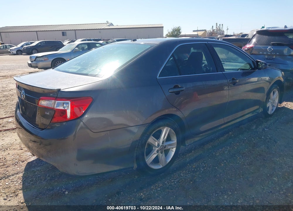 2012 TOYOTA CAMRY SE VIN: 4T1BF1FK1CU138029