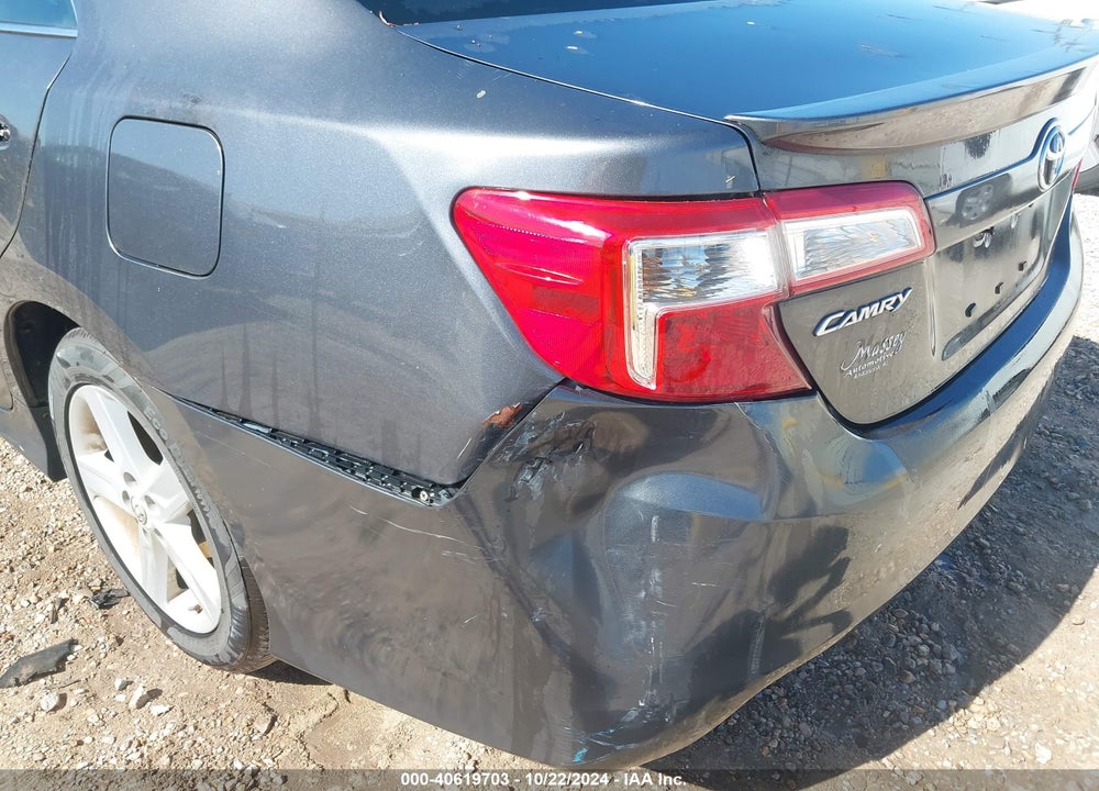 2012 TOYOTA CAMRY SE VIN: 4T1BF1FK1CU138029