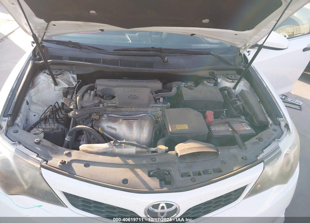 2013 TOYOTA CAMRY SE VIN: 4T1BF1FK8DU209700