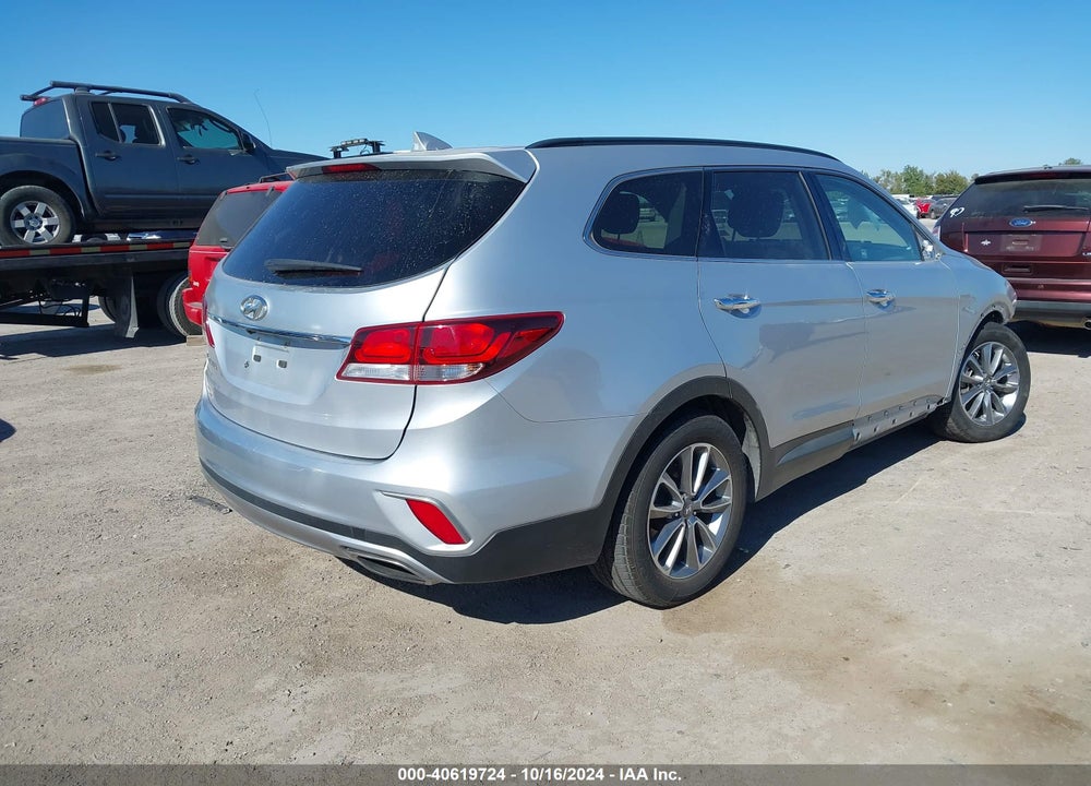 2017 HYUNDAI SANTA FE SE VIN: KM8SM4HF0HU181436