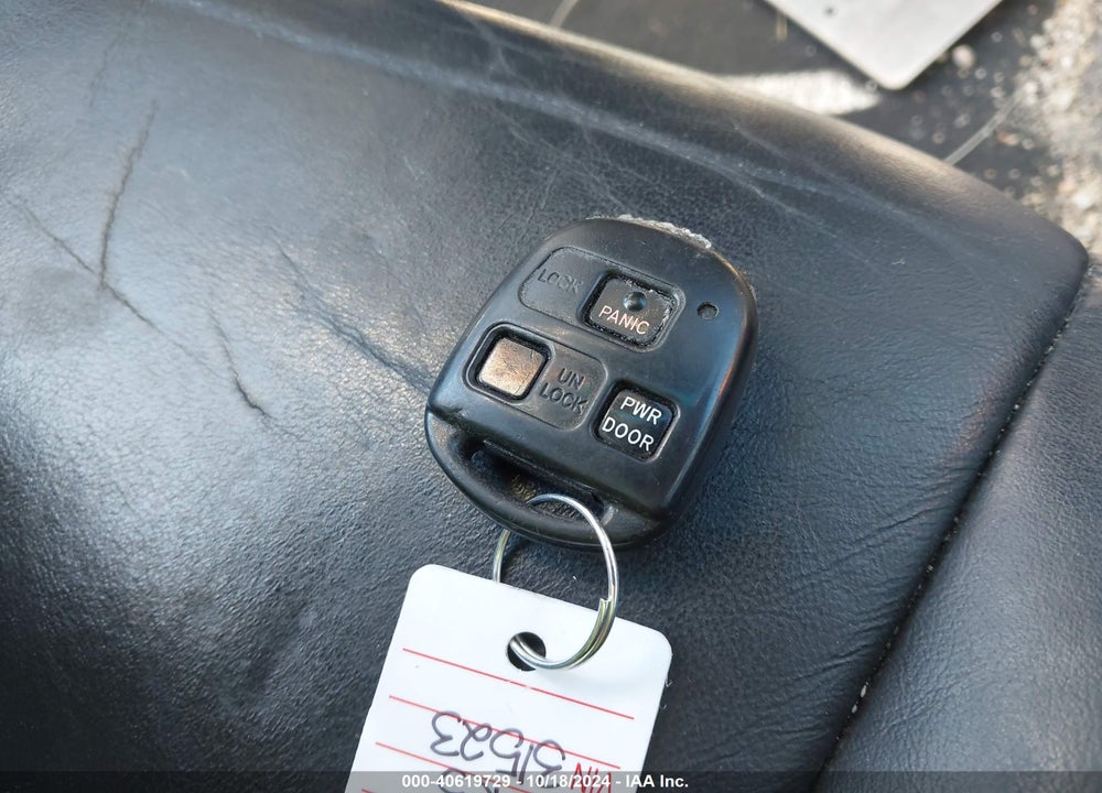 2007 LEXUS RX 350 VIN: 2T2HK31U47C031523