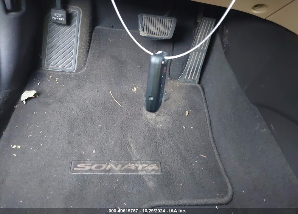 2011 HYUNDAI SONATA HYBRID VIN: KMHEC4A43BA002694