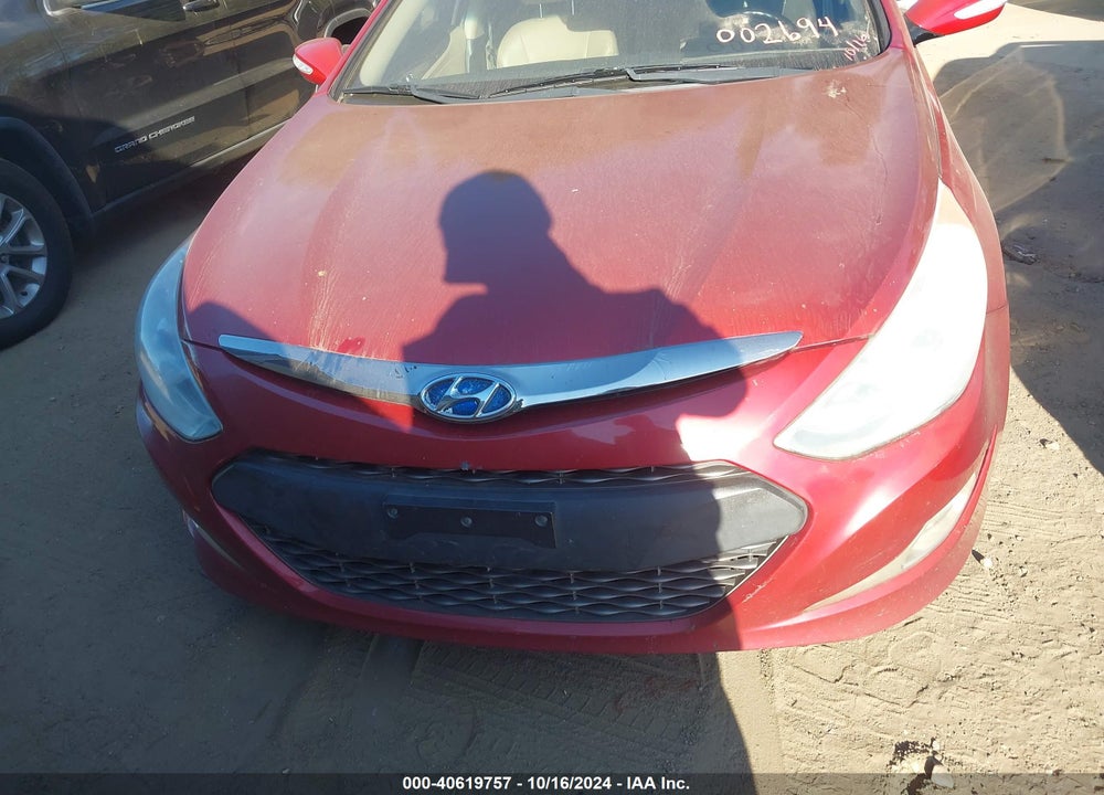 2011 HYUNDAI SONATA HYBRID VIN: KMHEC4A43BA002694