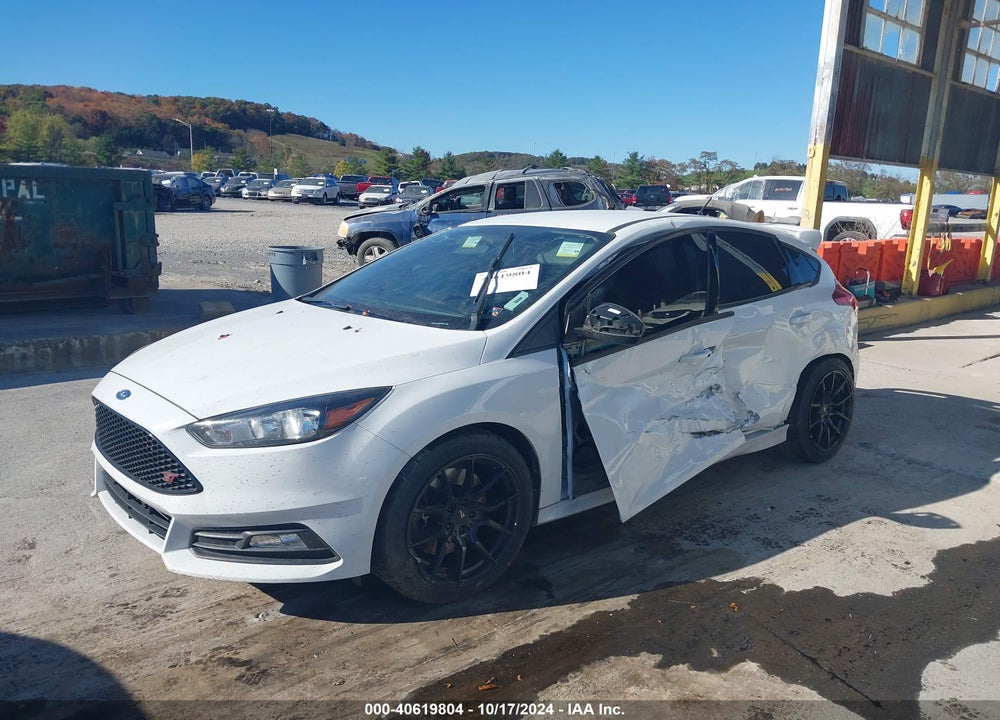 2018 FORD FOCUS ST VIN: 1FADP3L9XJL230286