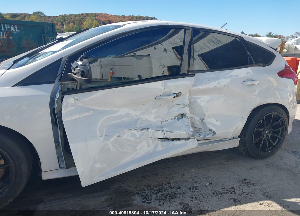 2018 FORD FOCUS ST VIN: 1FADP3L9XJL230286
