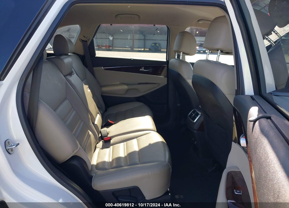 2017 KIA SORENTO 3.3L EX VIN: 5XYPH4A56HG275001