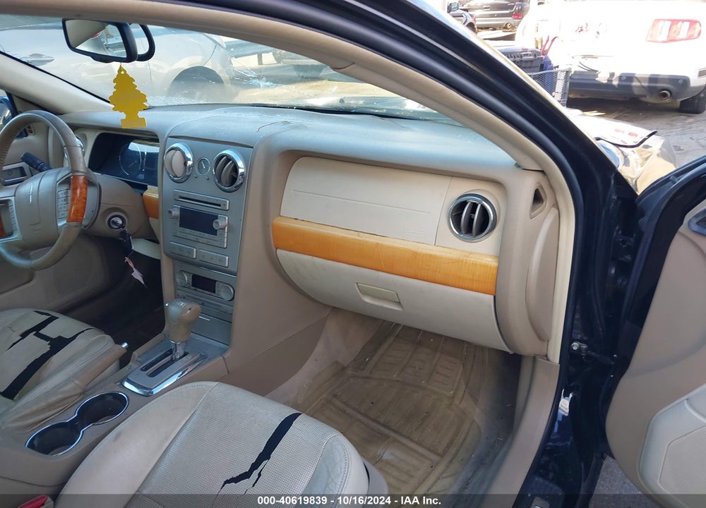 2008 LINCOLN MKZ VIN: 3LNHM26T88R611888